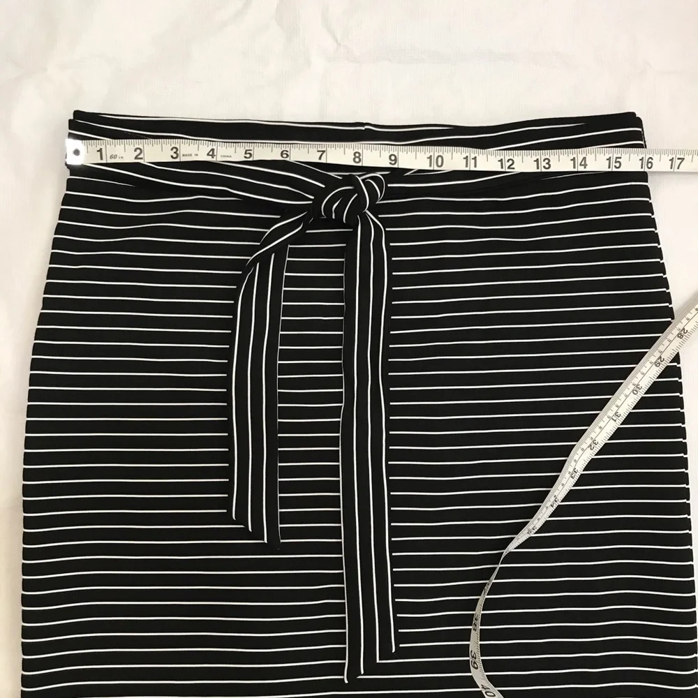 LOFT black white